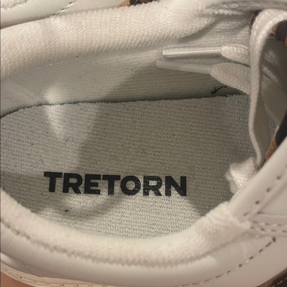 NWOT Tretorn White Leather Sneakers with Leopard Accent - Picture 2 of 5